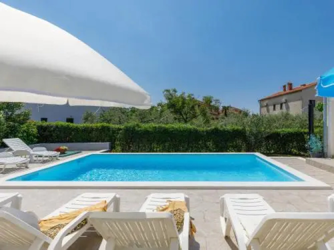 Holiday Home Suncana