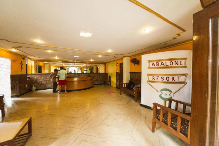 Abalone Resort
