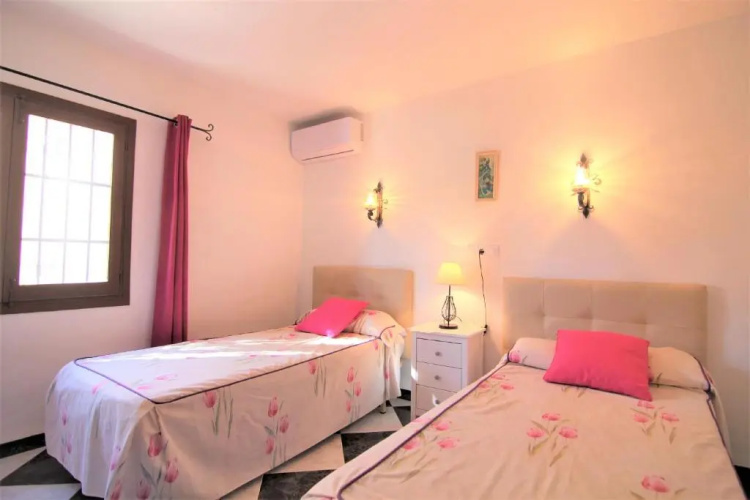 Maryvilla 0202
