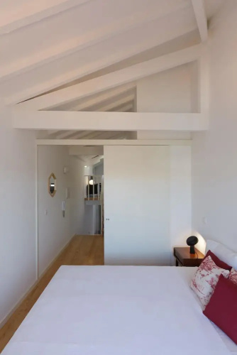 Youropo - Typical House 5