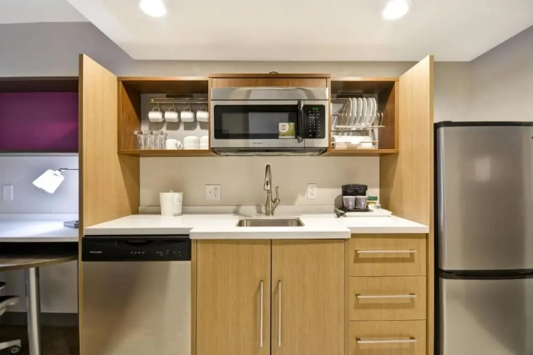 Quadruple Suite