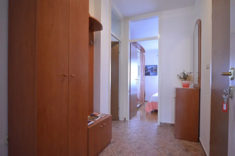 Apartments Ana