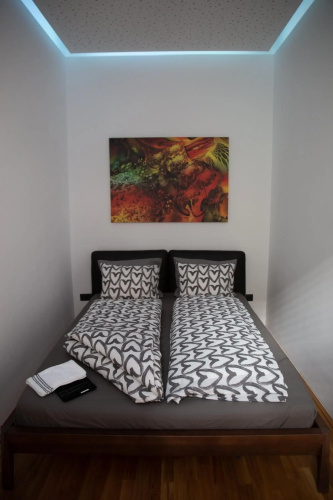 AM-Residence No 8