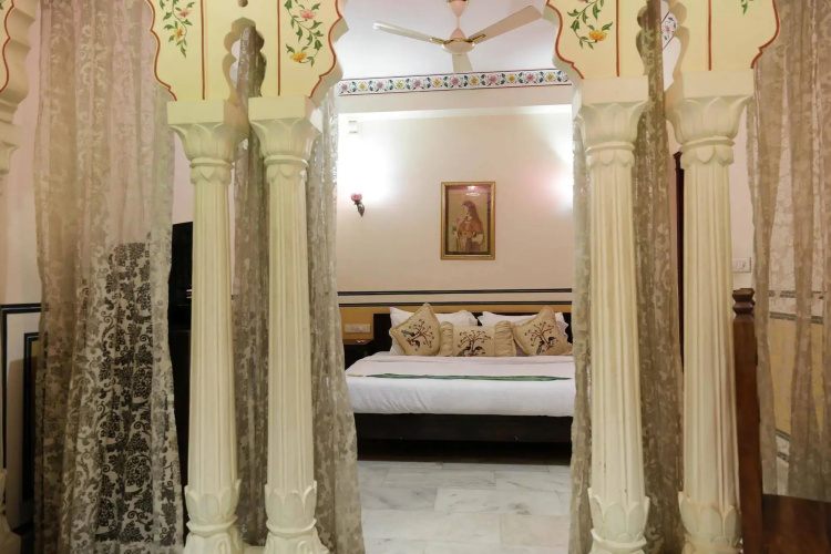 Hotel Rani Mahal
