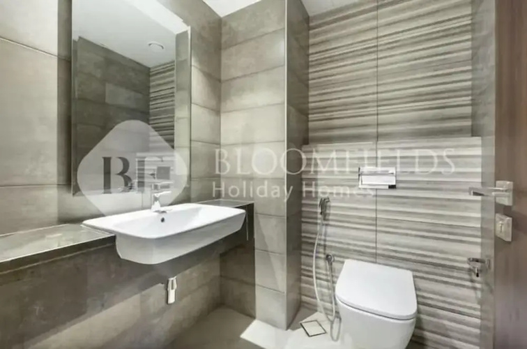 327 Bloomfields Magnificent 1BR Ajwan