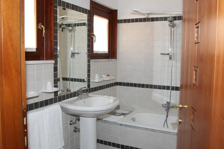 Hotel Castellinaria