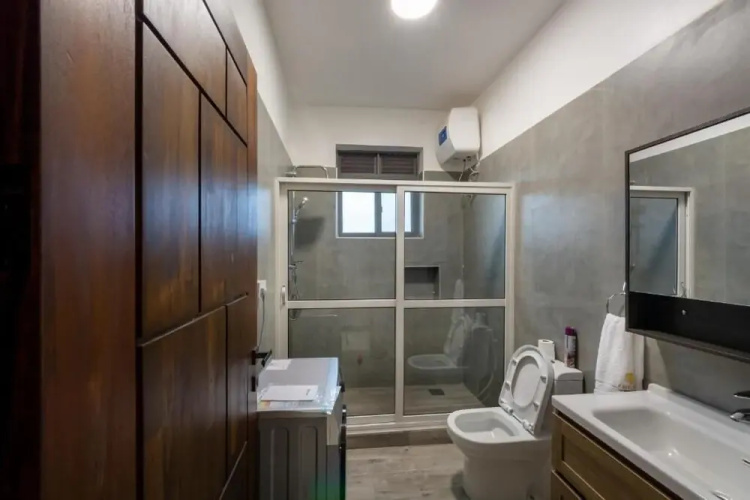 Amreena Apartments