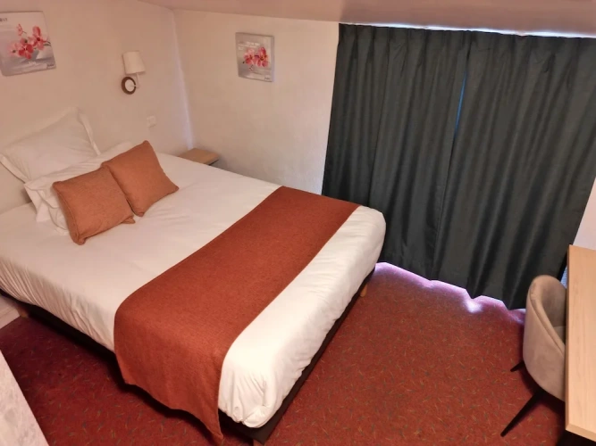 Standard Double room with view