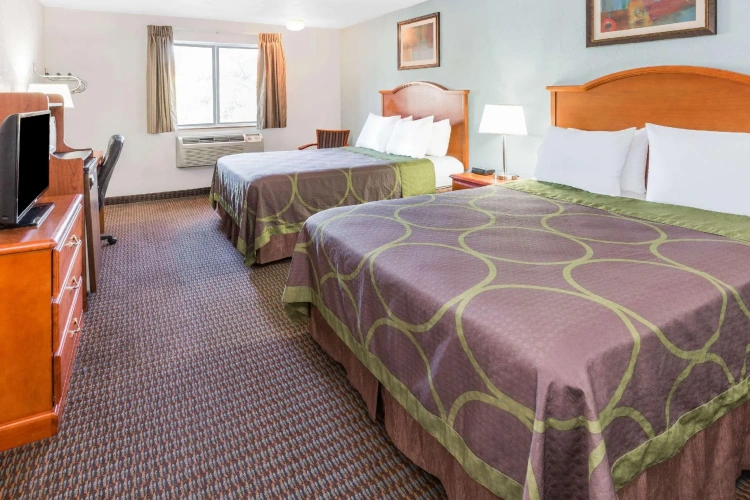 Standard Quadruple room