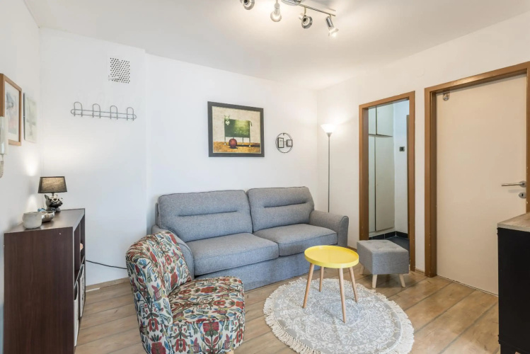 Sunny City Apartment