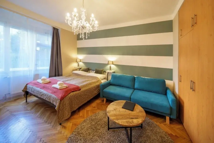 Deluxe Apartment