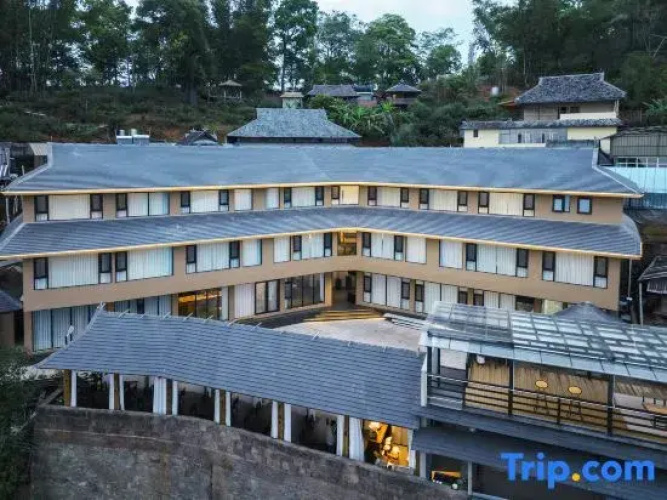 Aileng Serenity Lodge