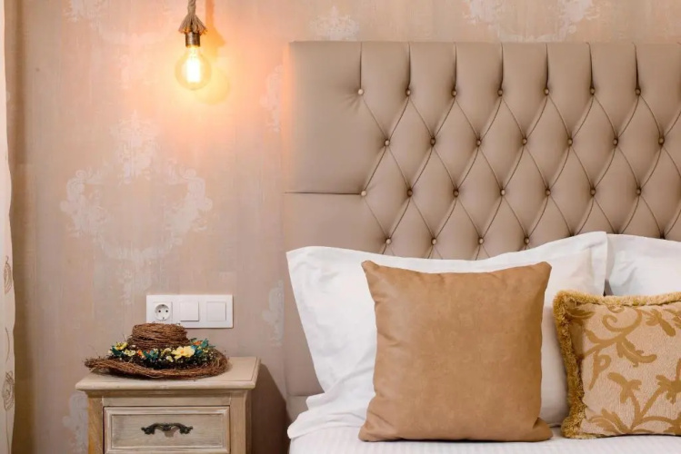 Vintage Suites