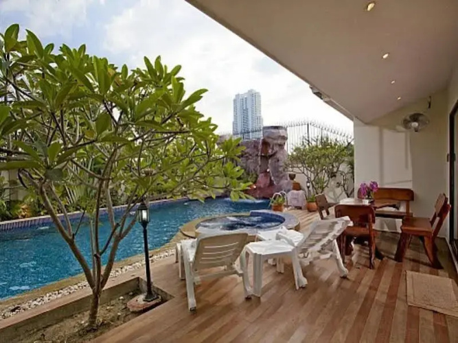 Namtok Villa
