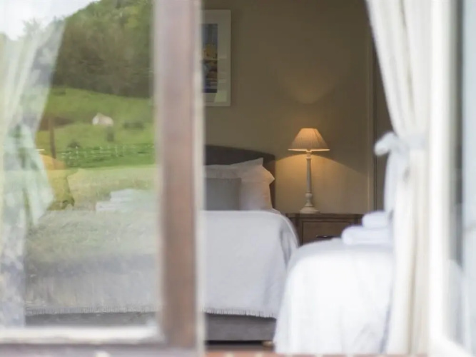 The White Horse Inn