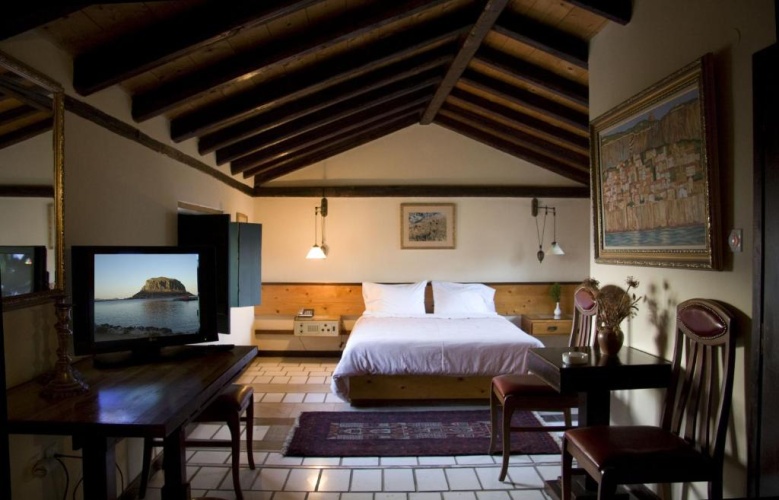 Standard Double room with view