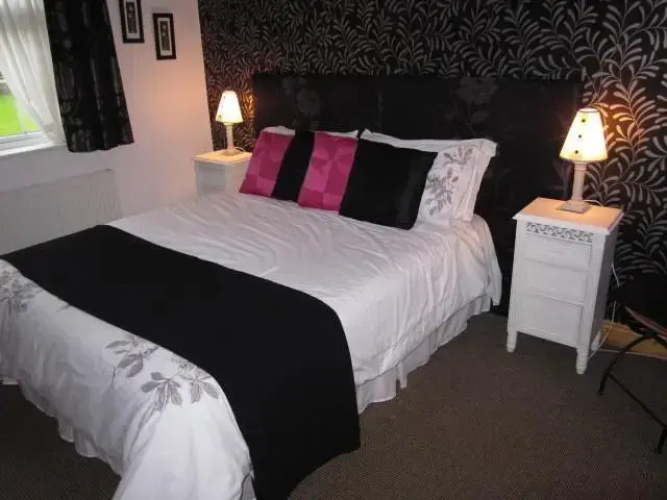 Abbeyvale House Bed and Breakfast