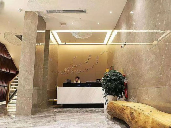 New Lotus Hotel
