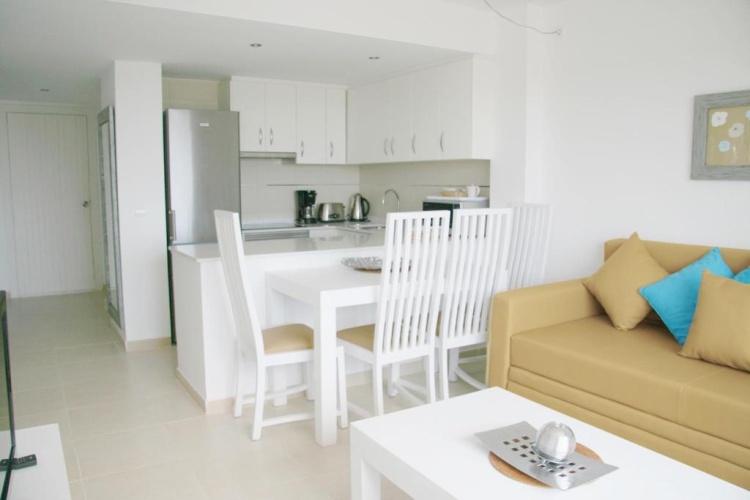 2 Bedrooms Deluxe Family Apartment