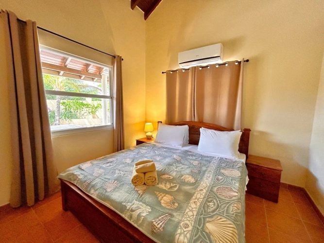 3 Bedrooms Bungalow