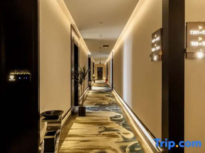 YavanHotel
