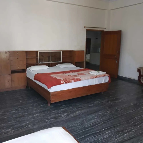 Antarikash Hotel