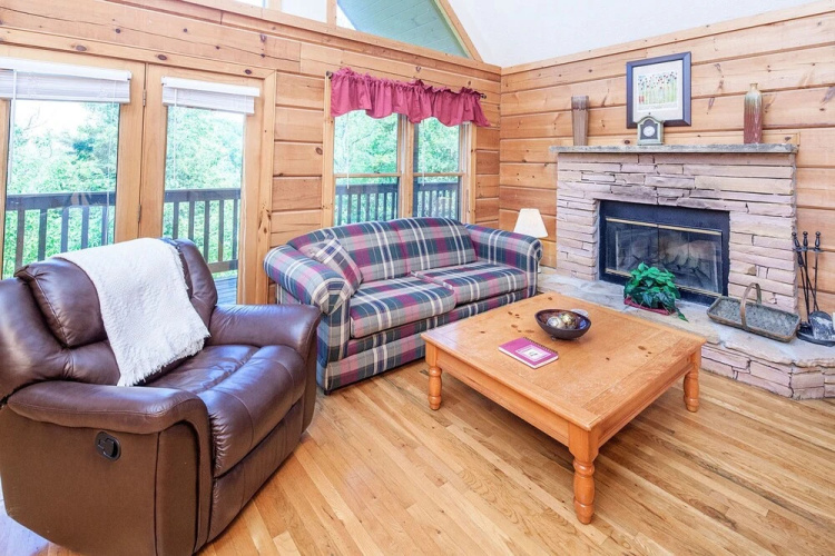 Basecamp by Eagles Ridge Resort