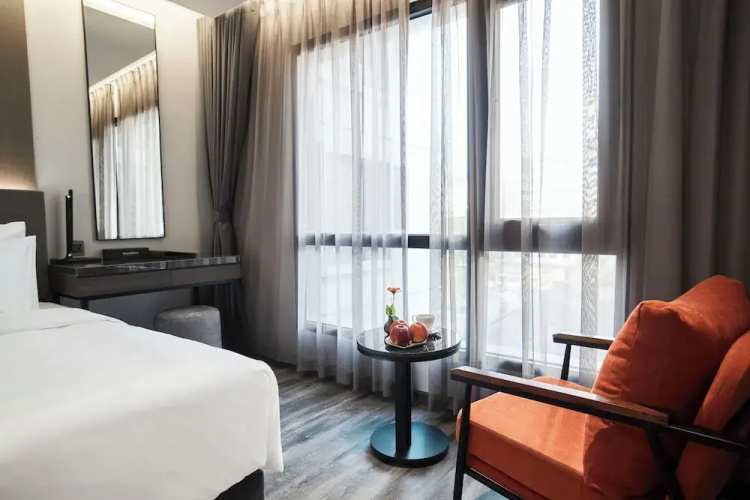 GrandView Hotel & Residence