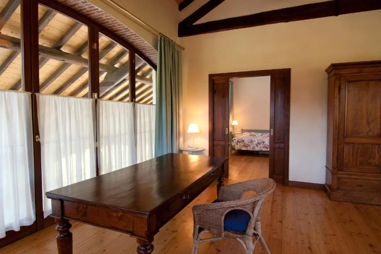 Deluxe Quadruple room