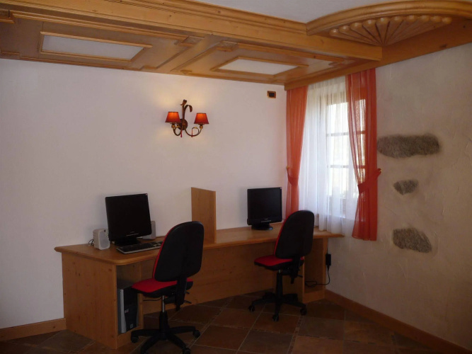 Hotel Almazzago