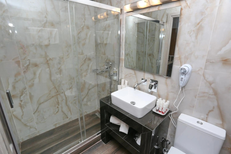 Alia Palace Hotel - Adults Only photo 11