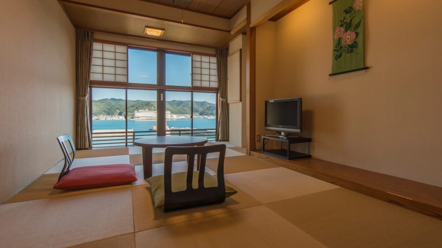 2 Bedrooms Standard room with bay view