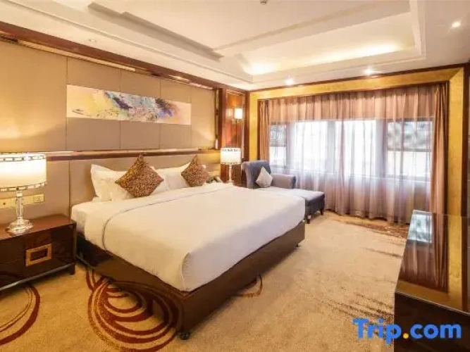 Deluxe Double Suite