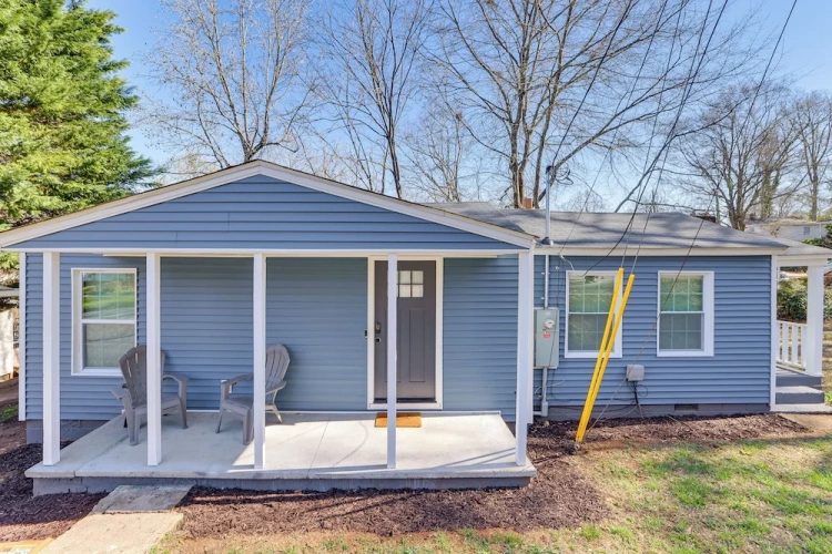 2 Bedrooms Cottage