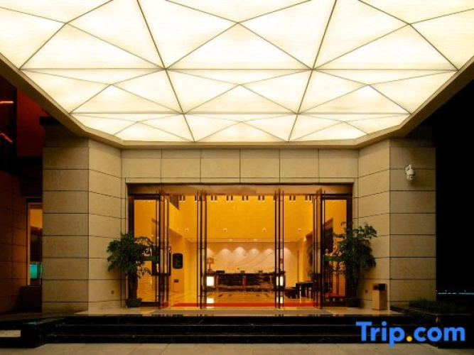 Laifeng Qingfengshan Hotel