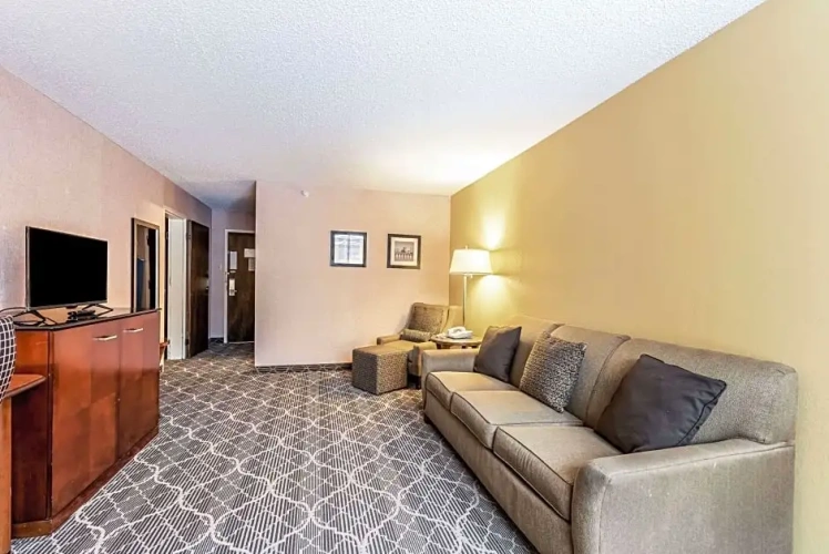 Double Suite