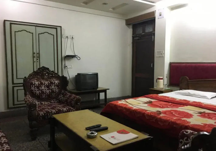 Hotel Samrat
