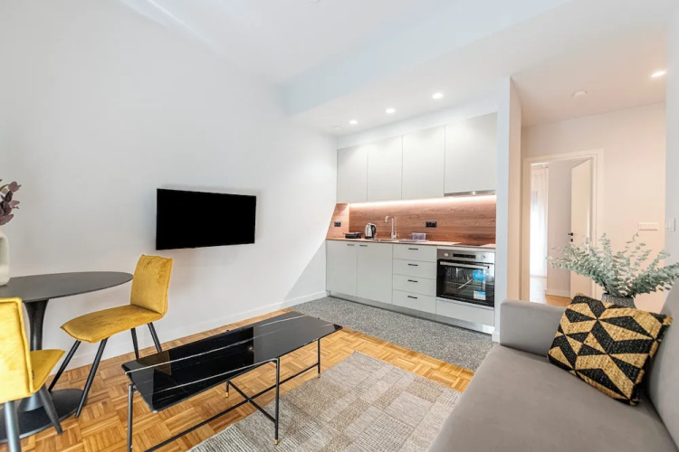 Phaedrus Living Luxury Flat Panormou