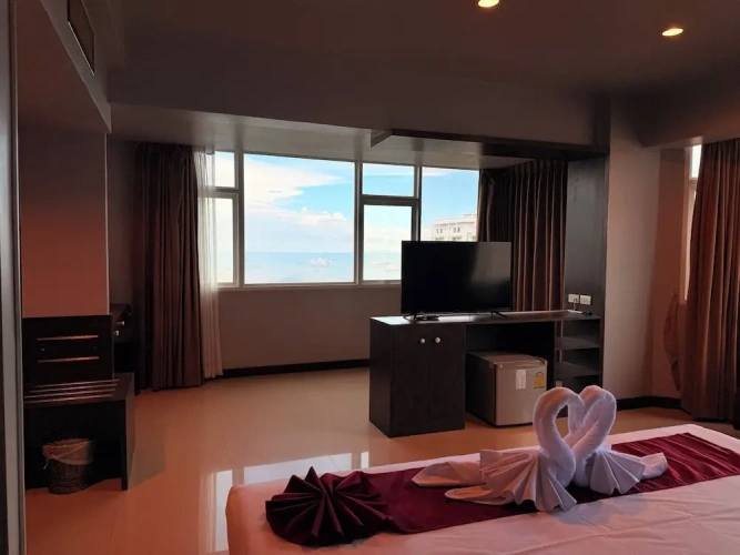 Luxury Suite