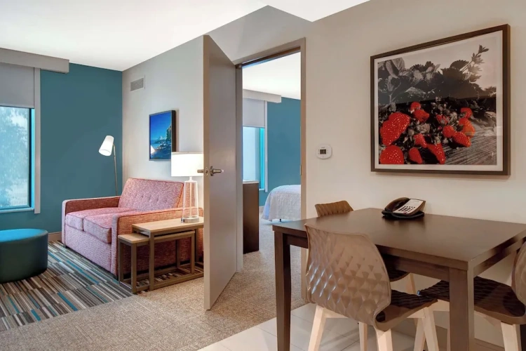 Double Suite
