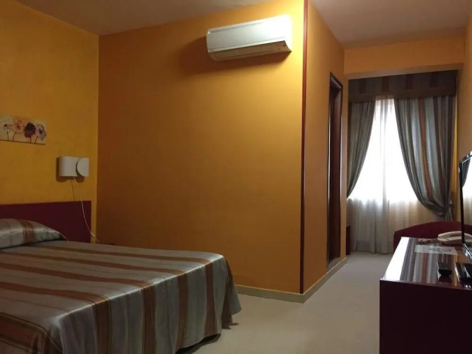 Cristal Hotel