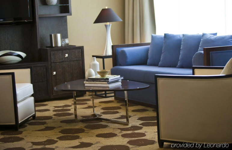 The Royal Sonesta Chicago River North