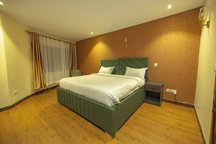 Deluxe Single room with balcony and with lake view