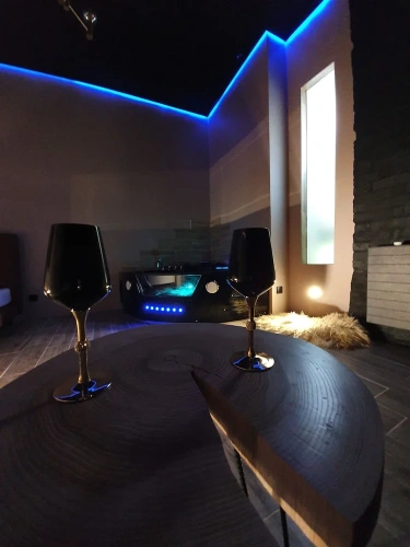 1 Bedroom Deluxe Apartment