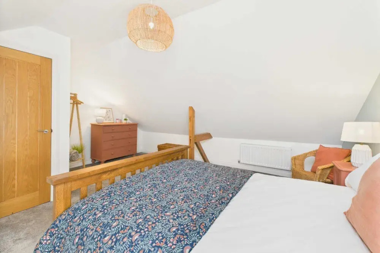 Host Stay Cringle Cottage