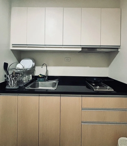 1 Bedroom Apartment with city view