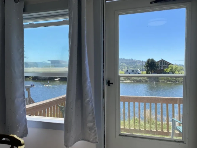 2 Bedrooms Premium room with balcony and with river view