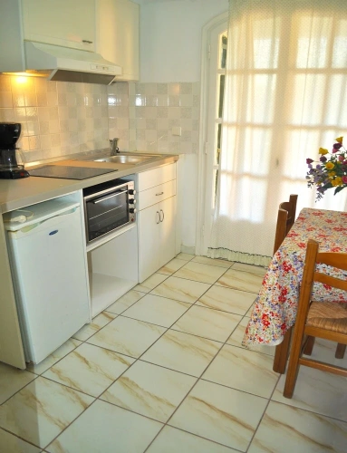 1 Bedroom Apartment with balcony