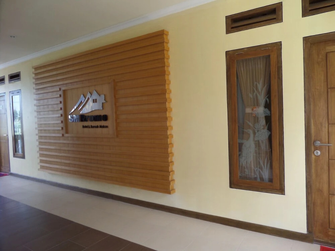 SM Bromo Hotel