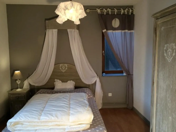3 Bedrooms Cottage